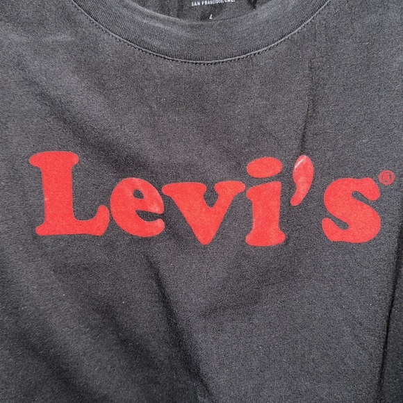 Levi’s Crop Top - Picture 3 of 5